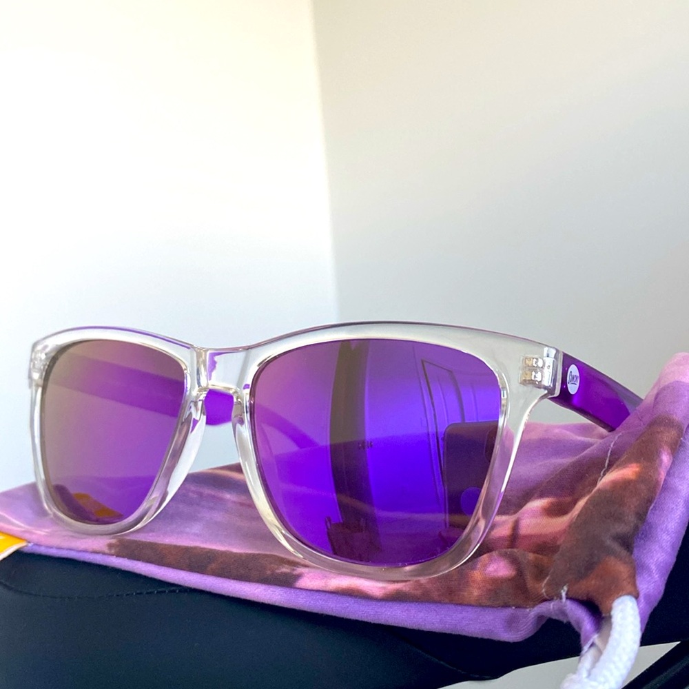 Sunski- the Original purple clear frames, polarized
